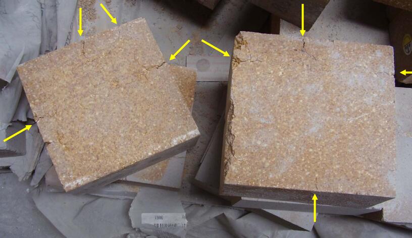 ���𷀶���